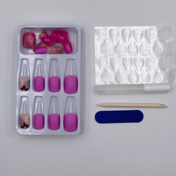 Hot Pink Press on nails flowers Fake Nails - Picture 3 of 4